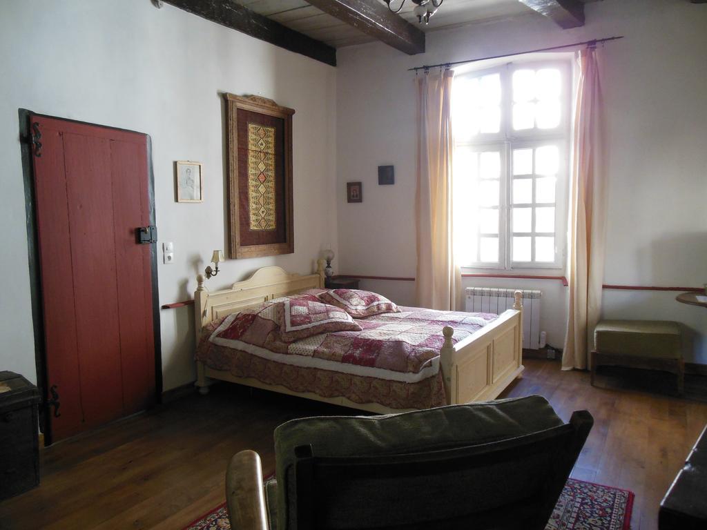 Auberge Lion D'Or Saint-Antonin Værelse billede
