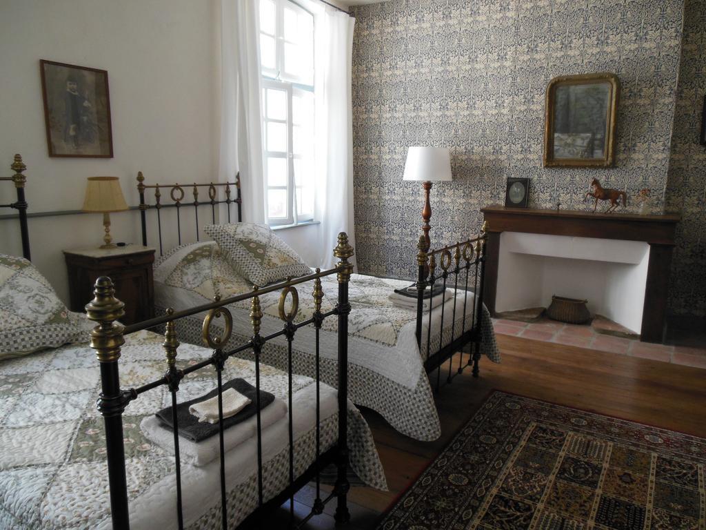 Auberge Lion D'Or Saint-Antonin Værelse billede