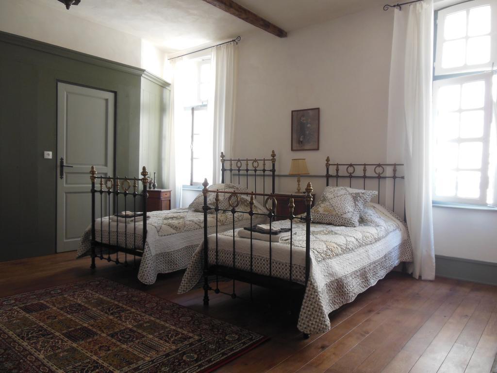 Auberge Lion D'Or Saint-Antonin Værelse billede