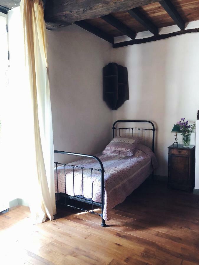 Auberge Lion D'Or Saint-Antonin Eksteriør billede